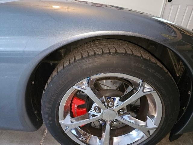 Used 2004 Chevrolet Corvette Convertible w/ Preferred Equipment Group RWD image 13