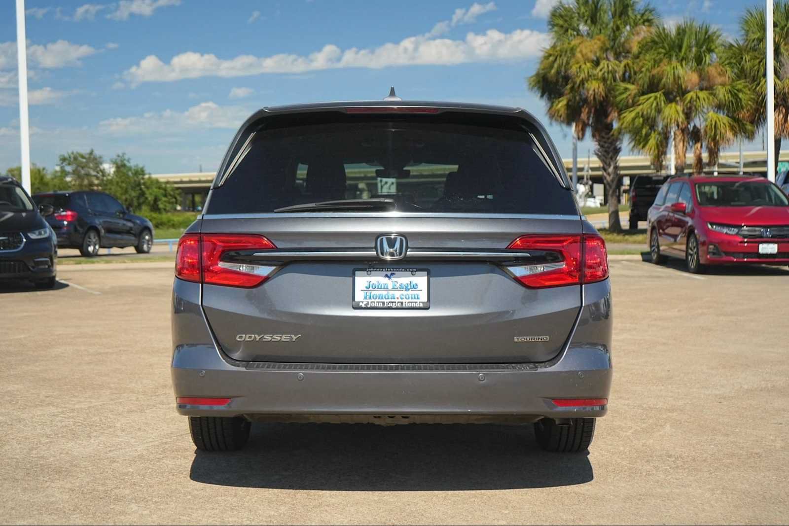 Used 2023 Honda Odyssey Touring image 5