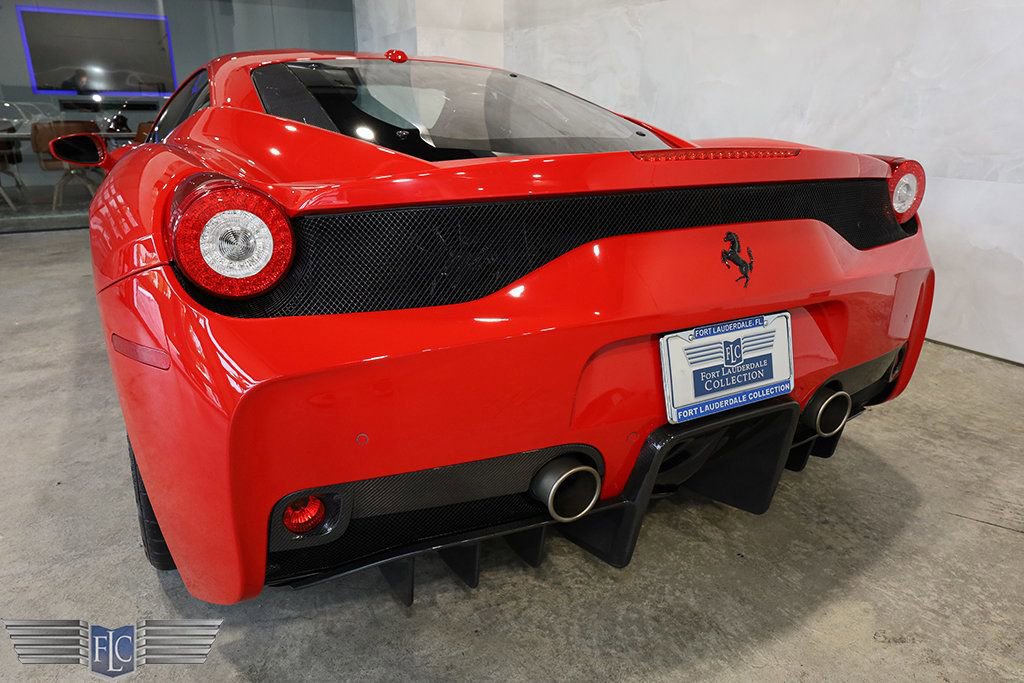 Used 2014 Ferrari 458 Speciale image 10