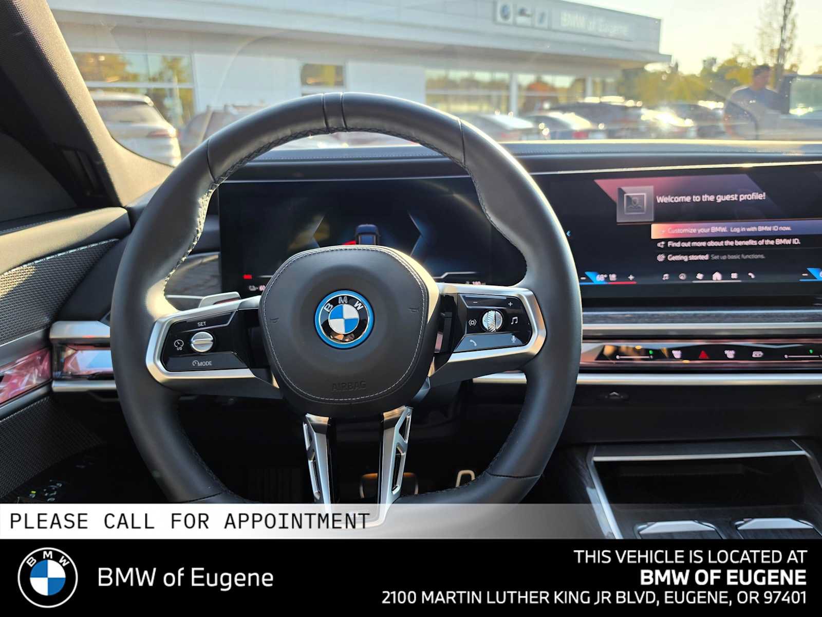 Used 2025 BMW i7 eDrive50 w/ M Sport Package RWD image 22