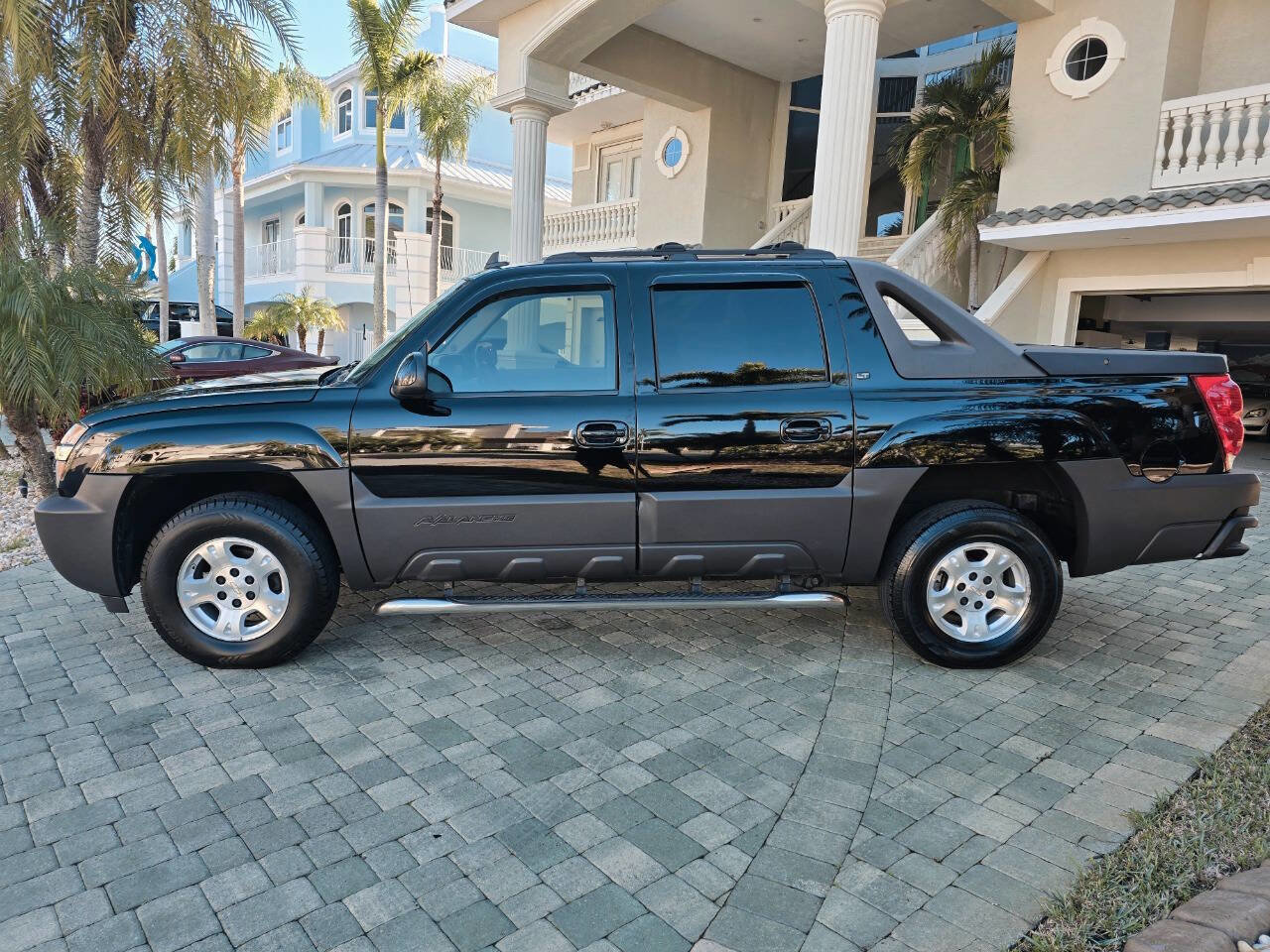 Used 2006 Chevrolet Avalanche Z66 w/ Sun And Sound Package image 35