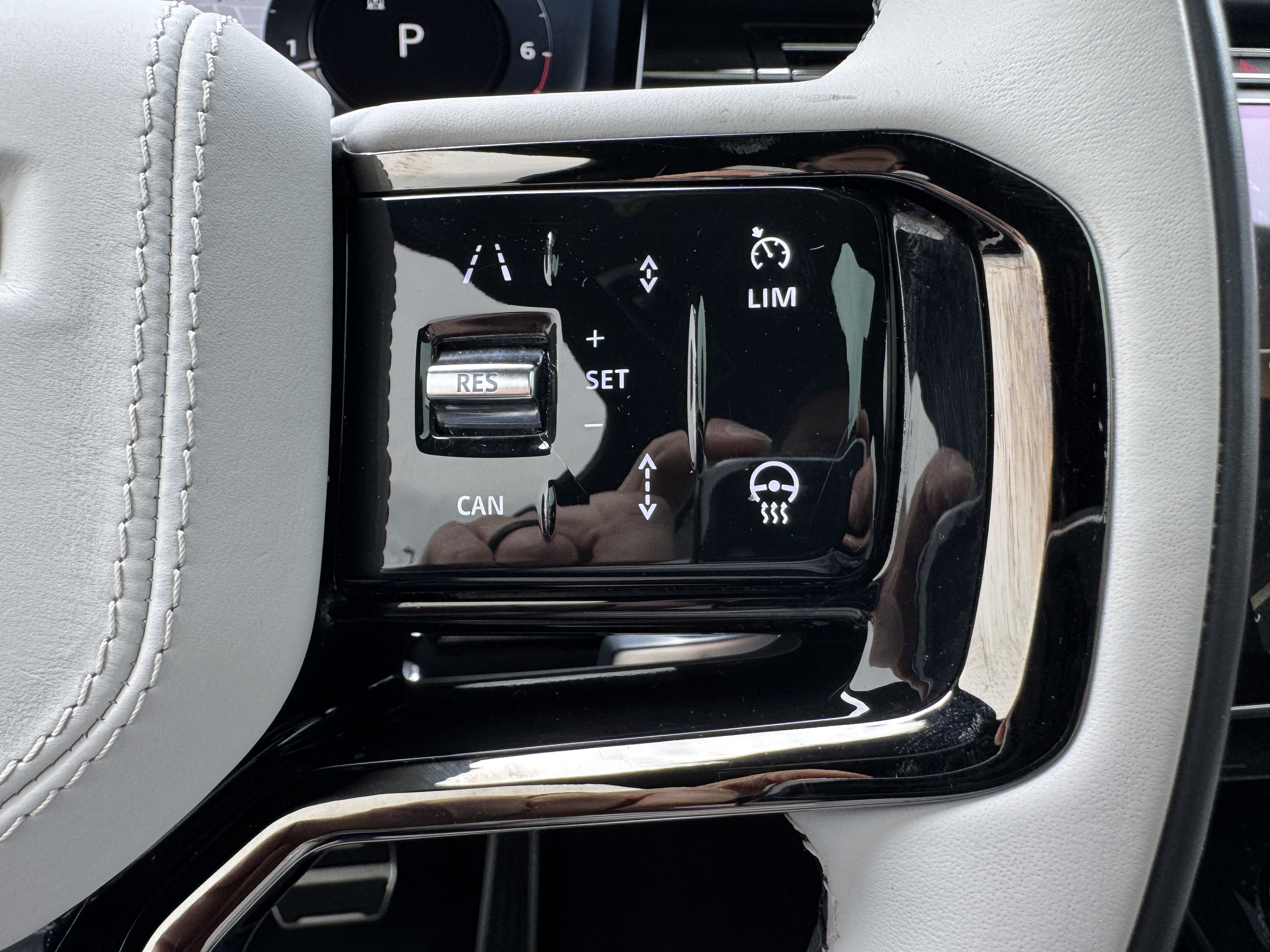 Certified 2023 Land Rover Range Rover Sport SE Dynamic AWD/4WD image 18