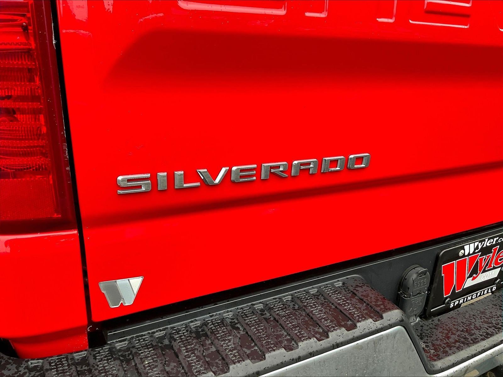 Used 2023 Chevrolet Silverado 1500 LT w/ Protection Package AWD/4WD image 24