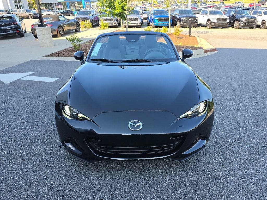New 2026 MAZDA MX-5 Miata Sport w/ Interior Package RWD image 8