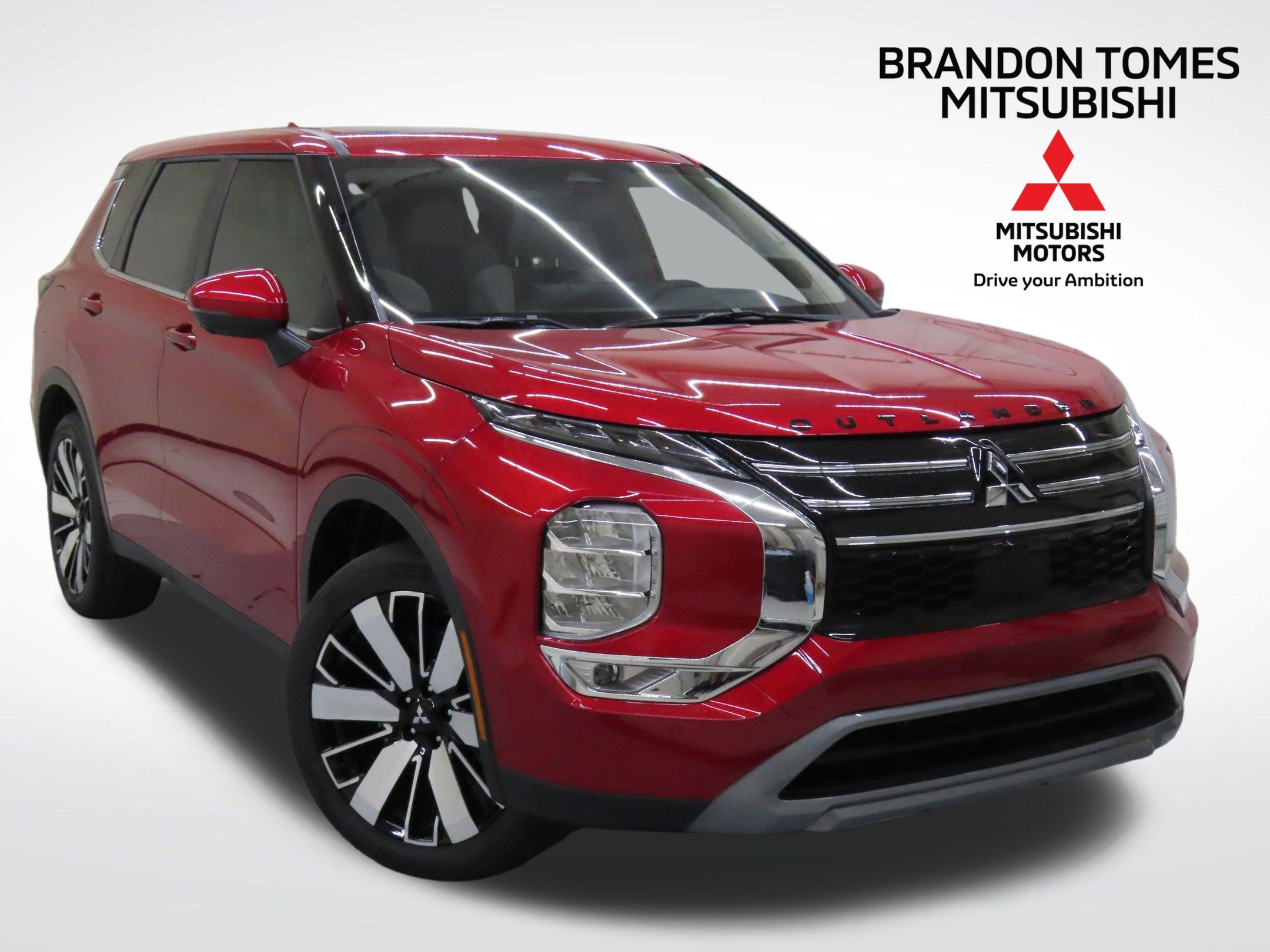 New 2025 Mitsubishi Outlander SE image 1