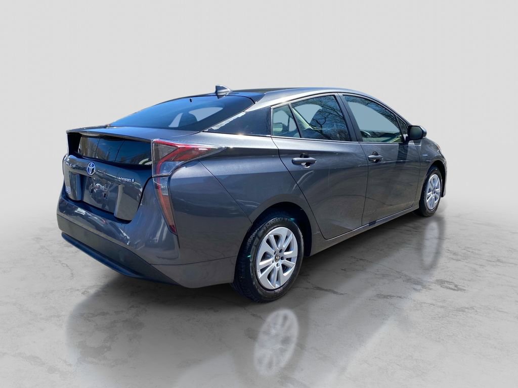 Used 2017 Toyota Prius Two image 7