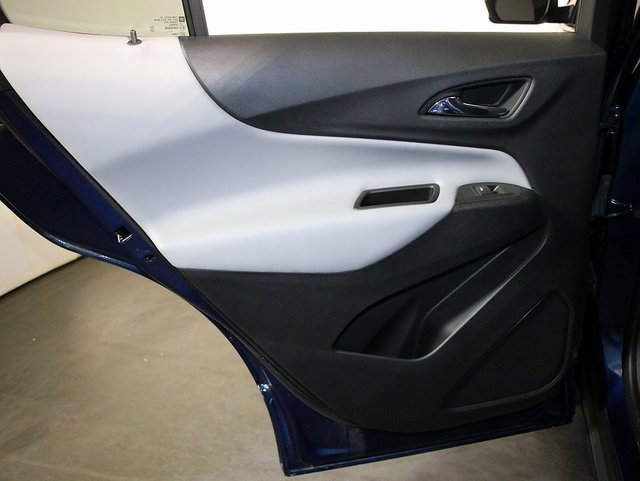 Used 2023 Chevrolet Equinox LS w/ LS Convenience Package image 26