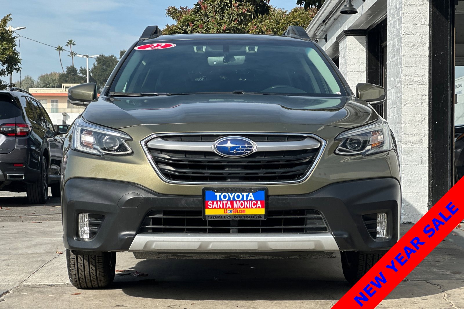 Used 2022 Subaru Outback Limited w/ Popular Package #2 image 9