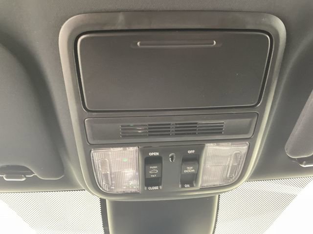 Used 2024 Honda Odyssey Sport image 24