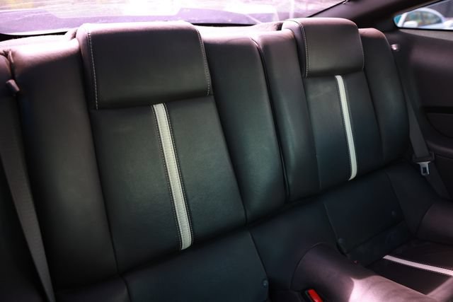 Used 2010 Ford Mustang GT Premium RWD image 17