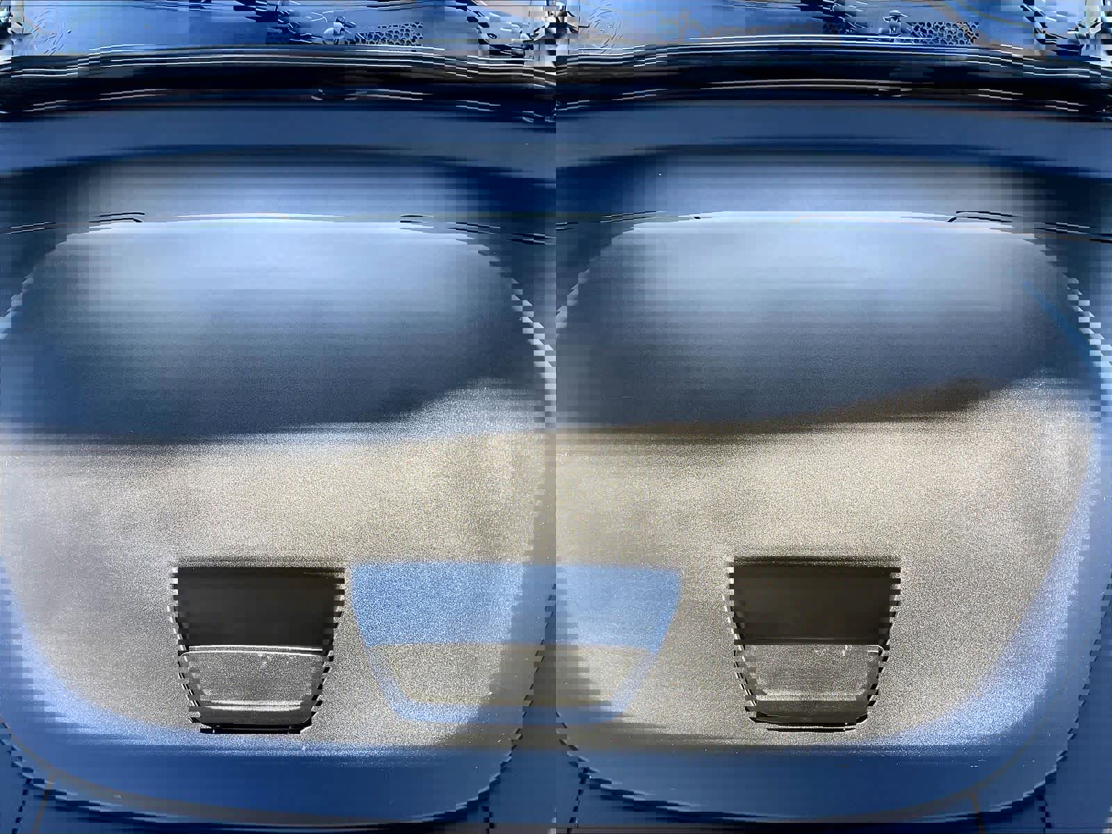 Used 2023 Volvo XC40 Recharge Ultimate image 13