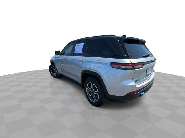 Used 2022 Jeep Grand Cherokee Trailhawk w/ Advanced Protech Group II AWD/4WD image 6