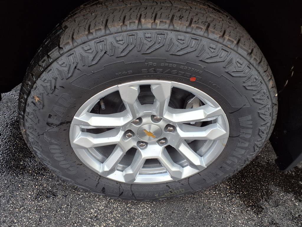 New 2025 Chevrolet Silverado 1500 LT AWD/4WD image 8