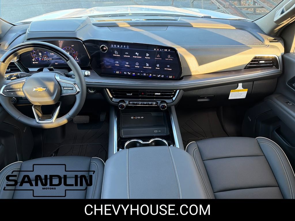 New 2026 Chevrolet Suburban Premier image 11
