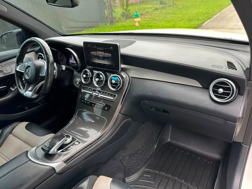 Used 2019 Mercedes-Benz GLC 63 AMG 4MATIC image 17