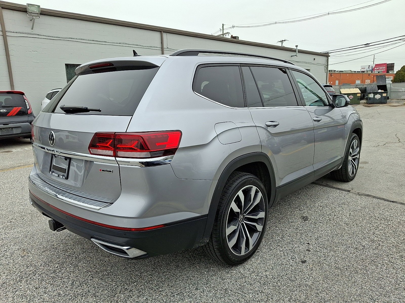 Used 2022 Volkswagen Atlas SE image 7