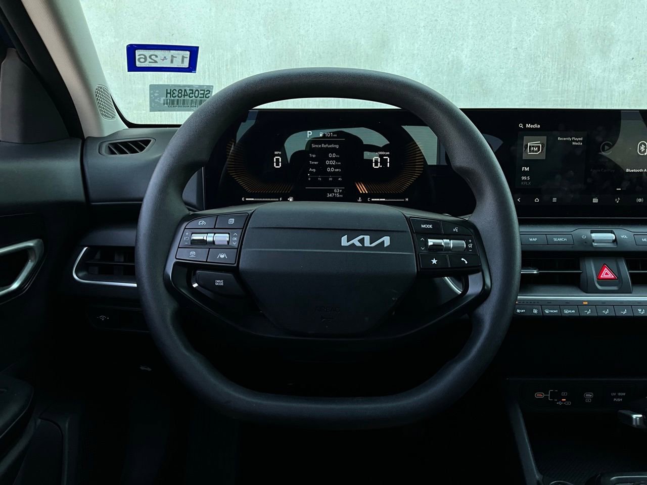 Used 2025 Kia K4 LXS image 33