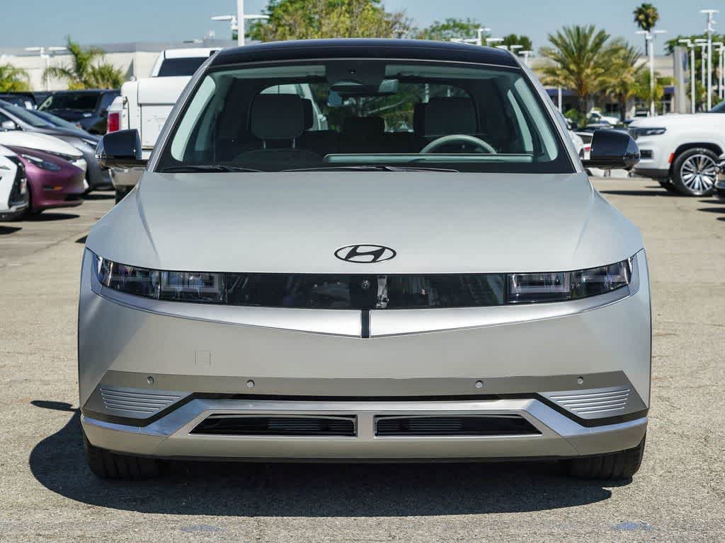 Used 2024 Hyundai Ioniq 5 Limited AWD/4WD image 2