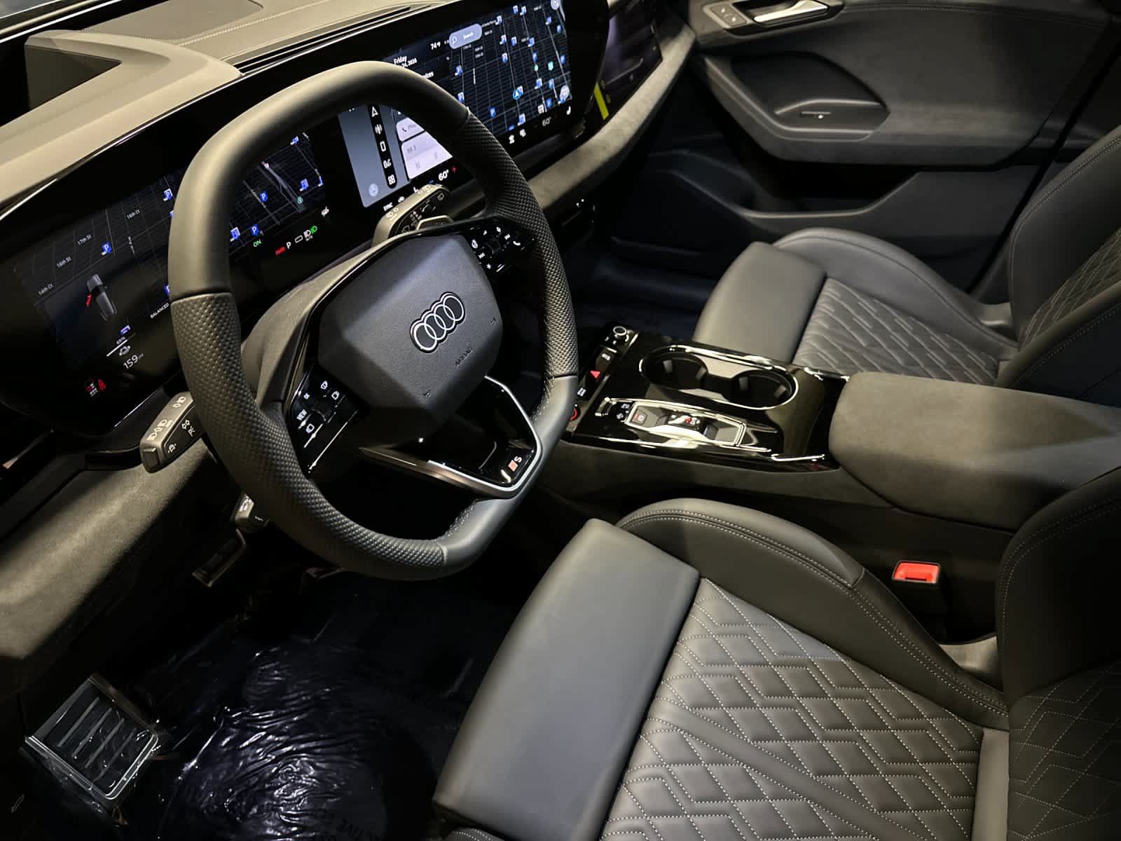 New 2027 Audi SQ6 e-tron Prestige AWD/4WD image 11