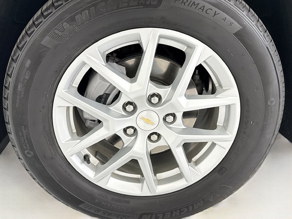 Used 2023 Chevrolet Equinox LS FWD image 28