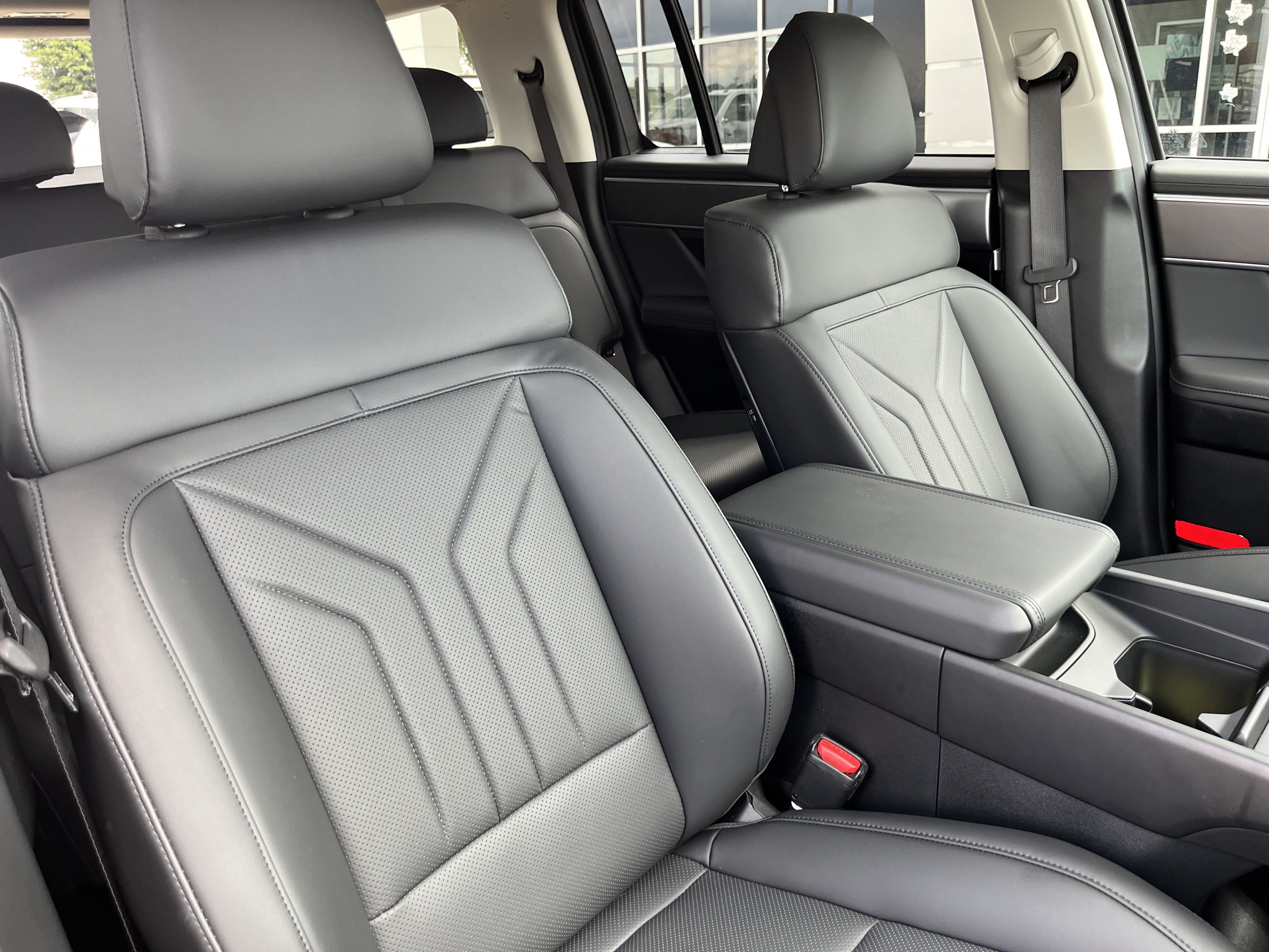 Used 2026 Hyundai Santa Fe SEL FWD image 20
