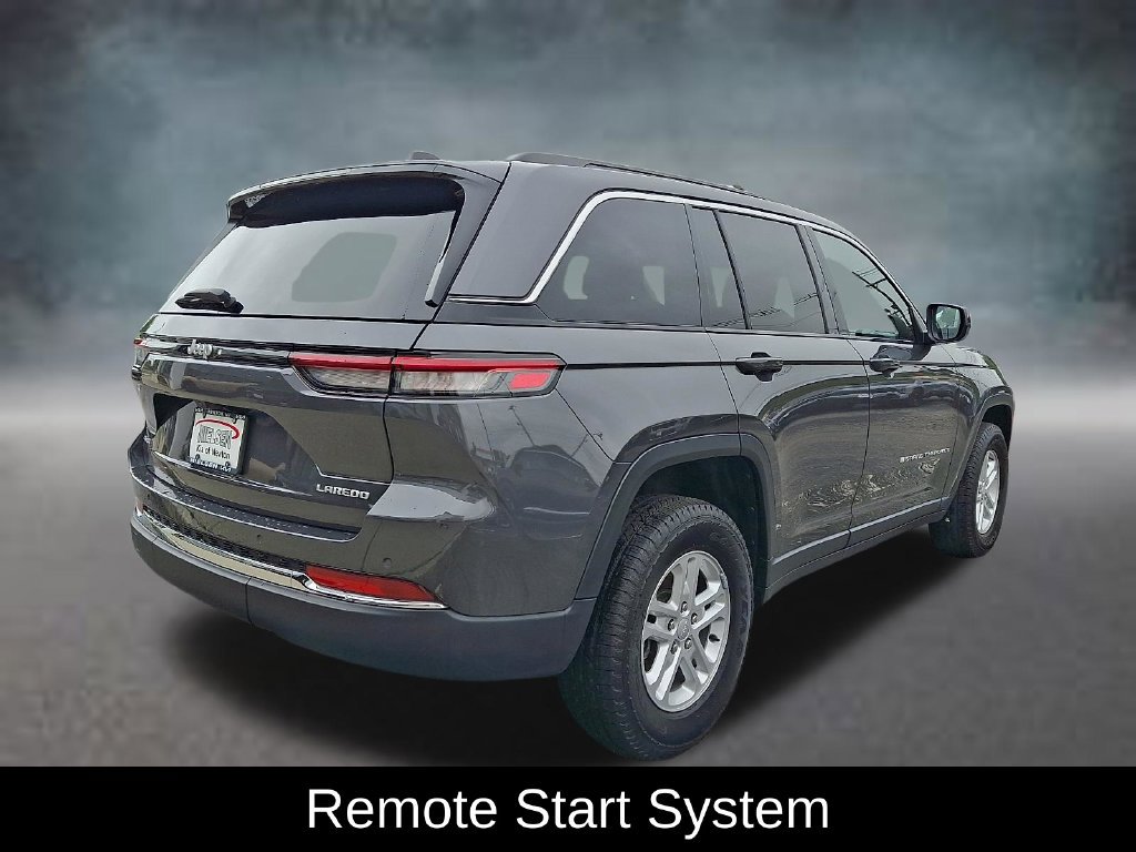 Used 2024 Jeep Grand Cherokee Laredo w/ Luxury Tech Group I AWD/4WD image 6