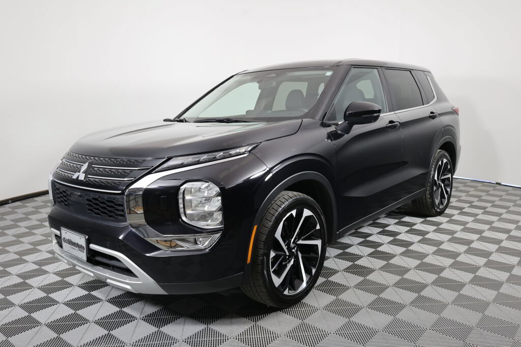 Used 2024 Mitsubishi Outlander SE AWD/4WD image 5