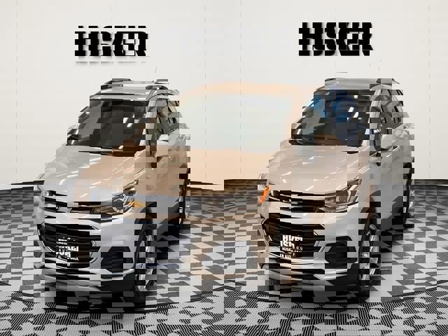 Used 2021 Chevrolet Trax LT w/ Premium Seat Package image 6