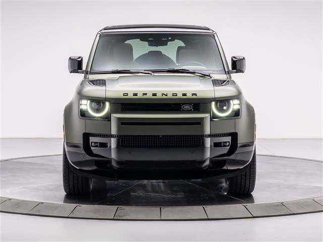 New 2026 Land Rover Defender 110 X-Dynamic SE AWD/4WD image 8