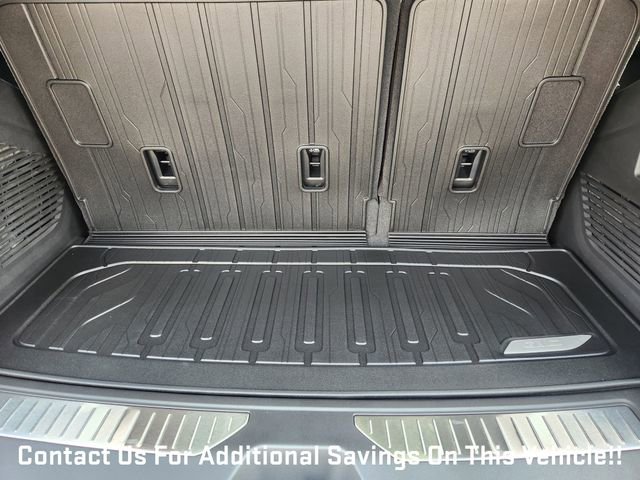 New 2026 GMC Yukon Denali Ultimate w/ LPO, Floor Liner Package AWD/4WD image 26