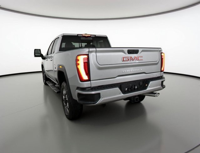 New 2026 GMC Sierra 2500 Denali w/ Denali Reserve Package image 5