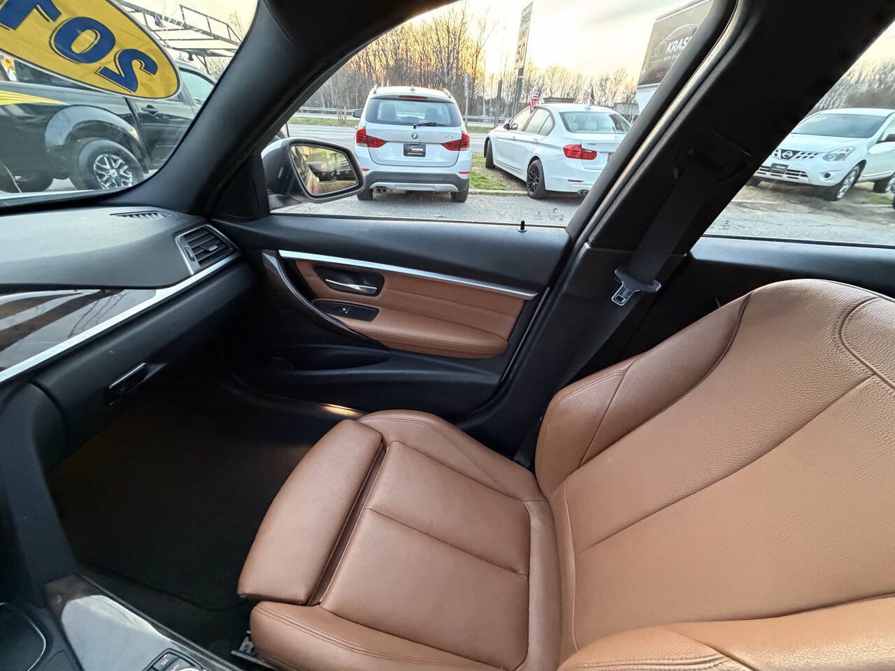 Used 2016 BMW 328i xDrive Sedan AWD/4WD image 30