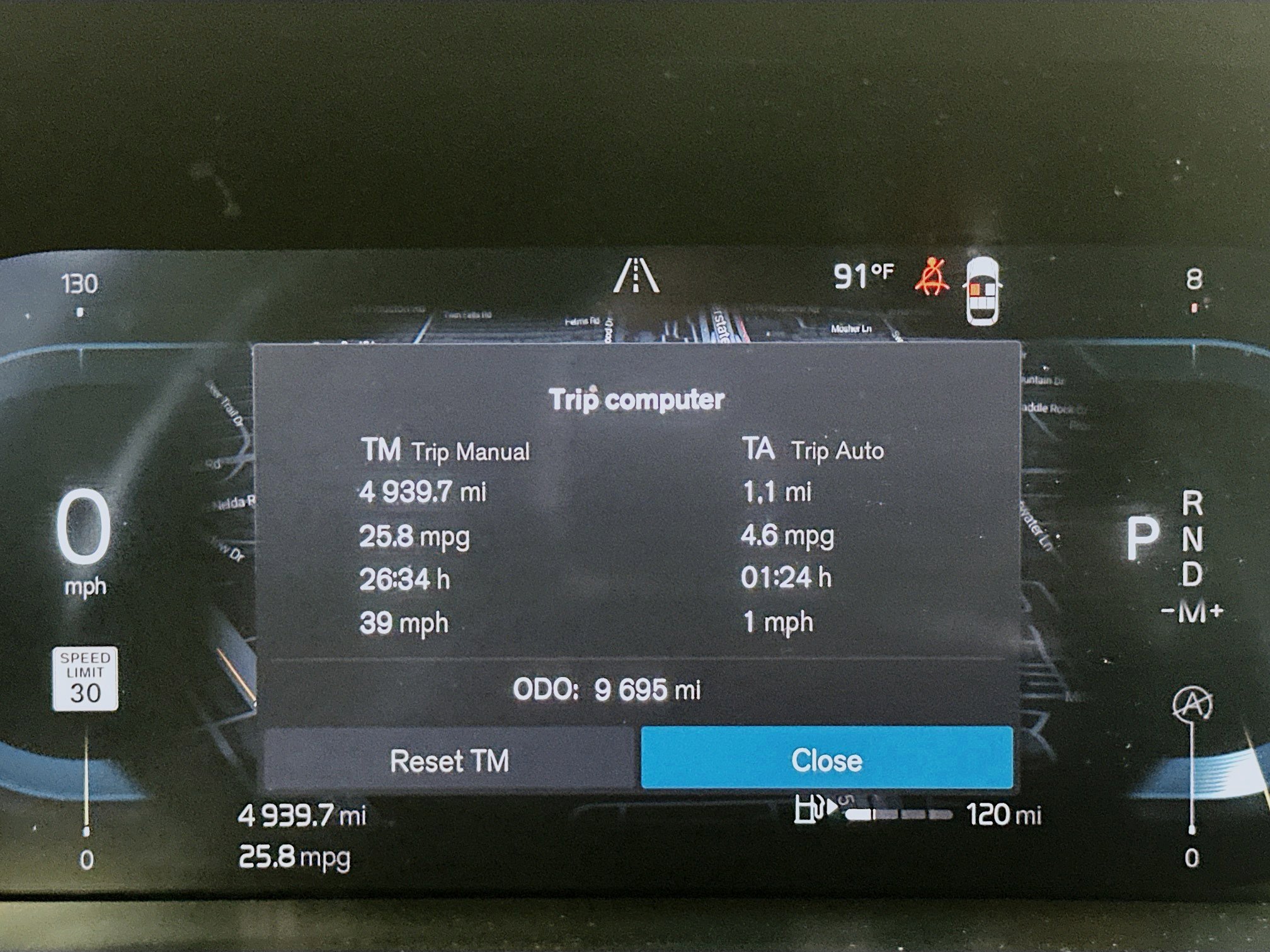 Used 2025 Volvo XC60 B5 Plus image 19