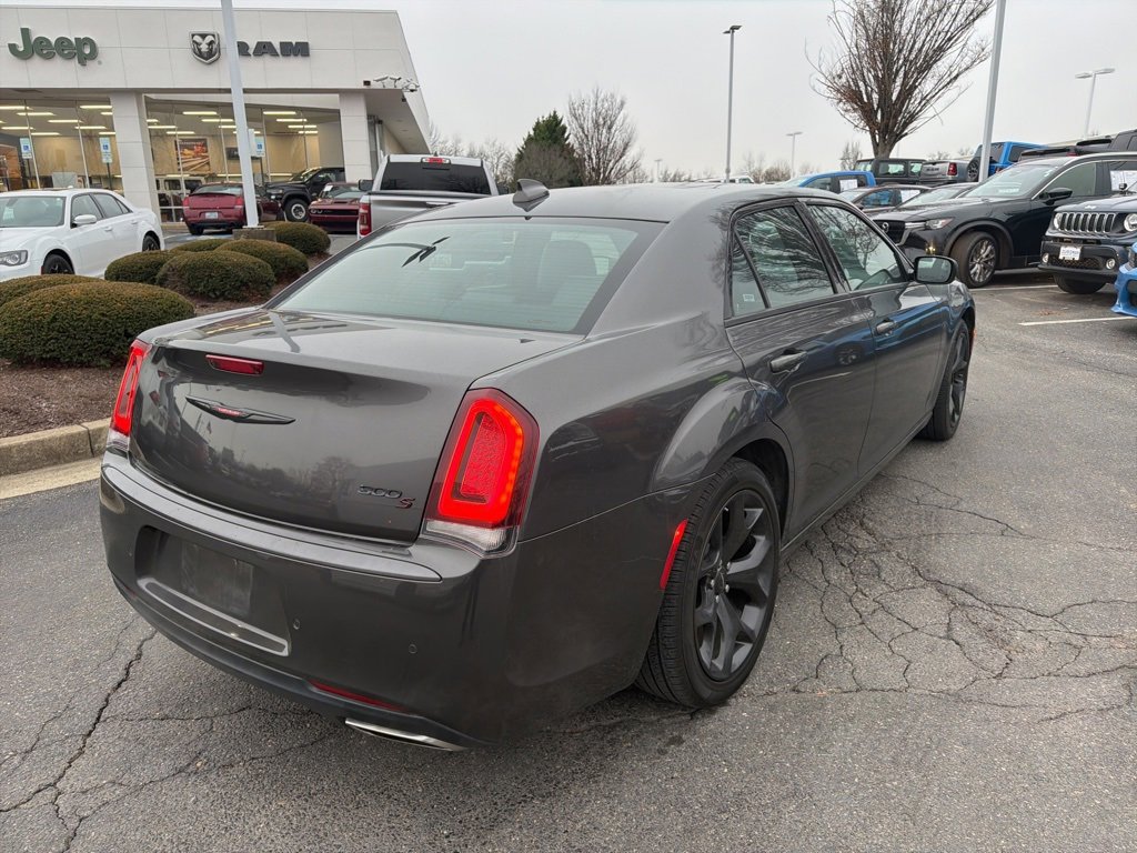 Used 2023 Chrysler 300 S image 5