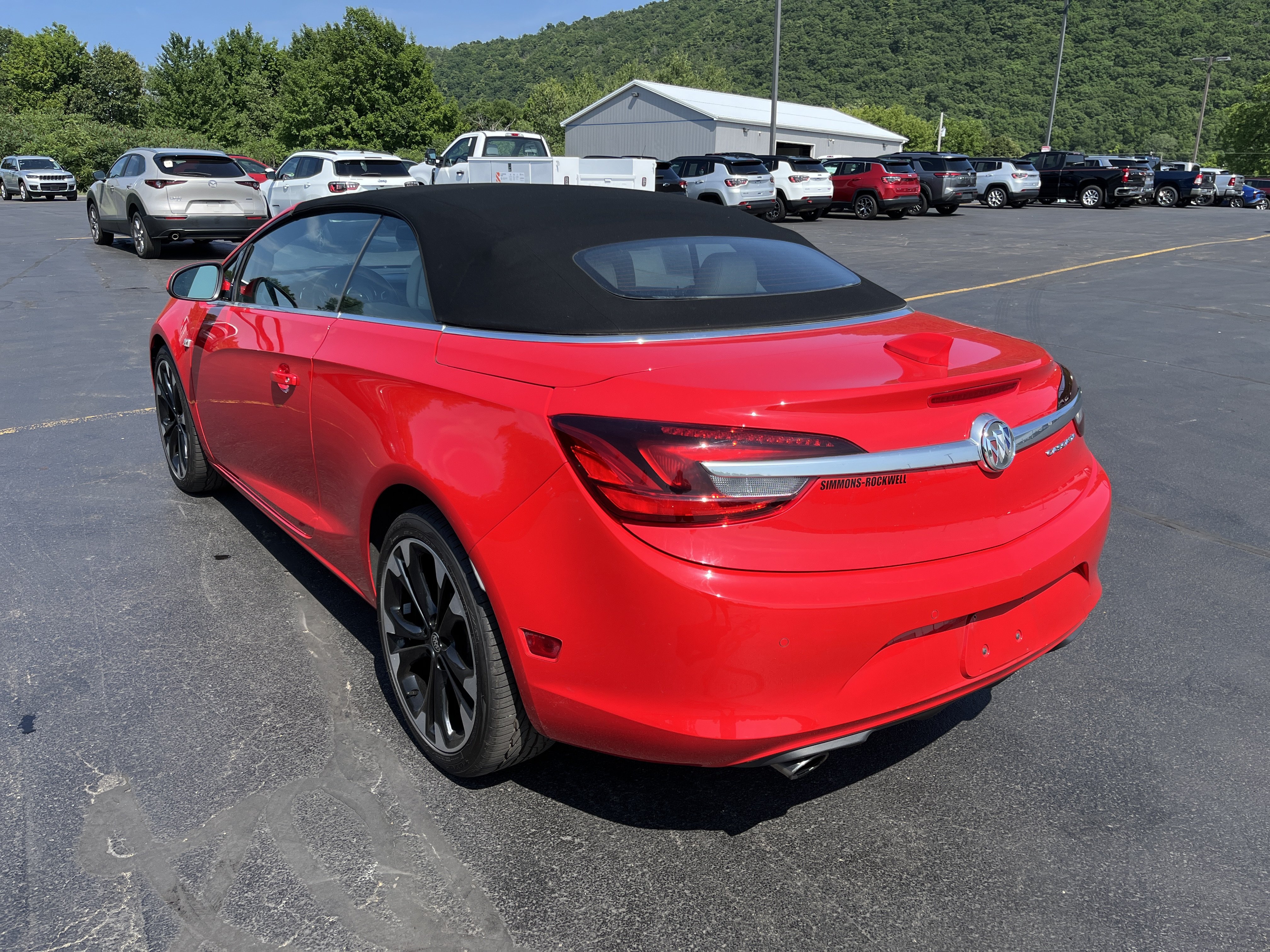 Used 2019 Buick Cascada Sport Touring FWD image 5