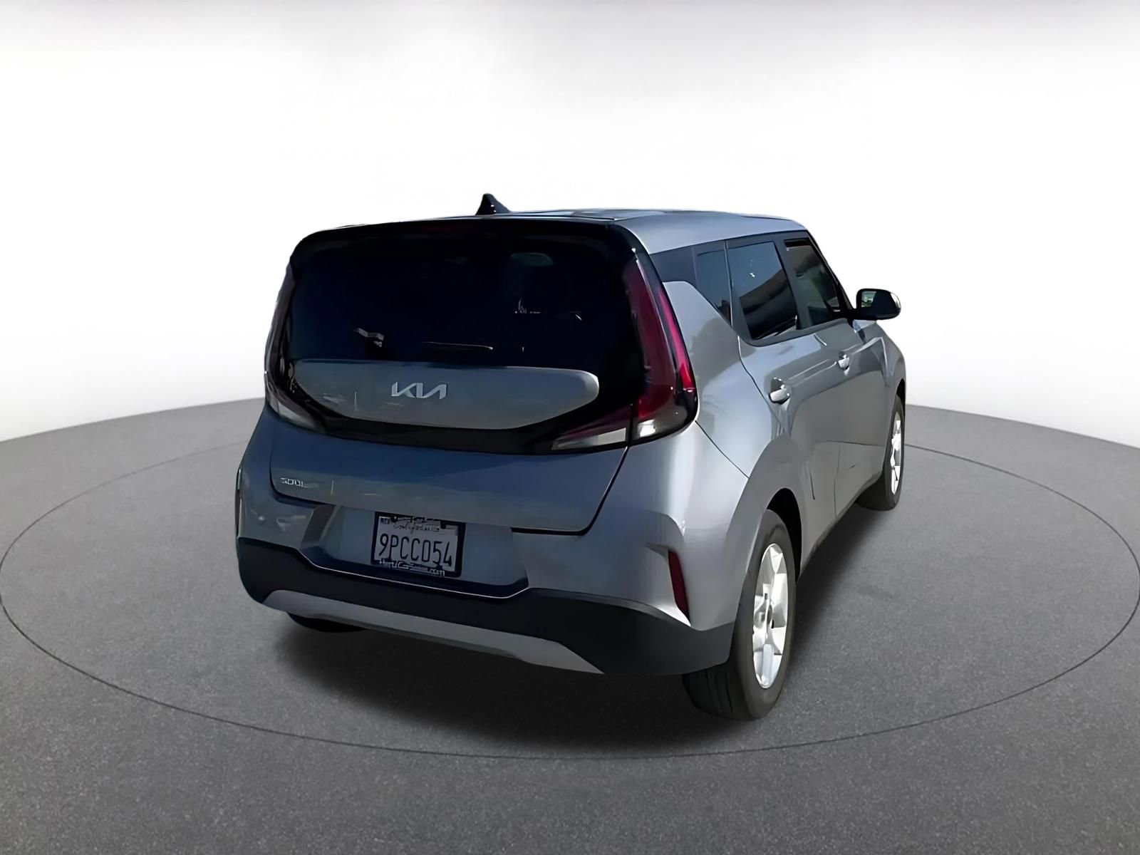 Used 2025 Kia Soul LX w/ LX Technology Package image 14