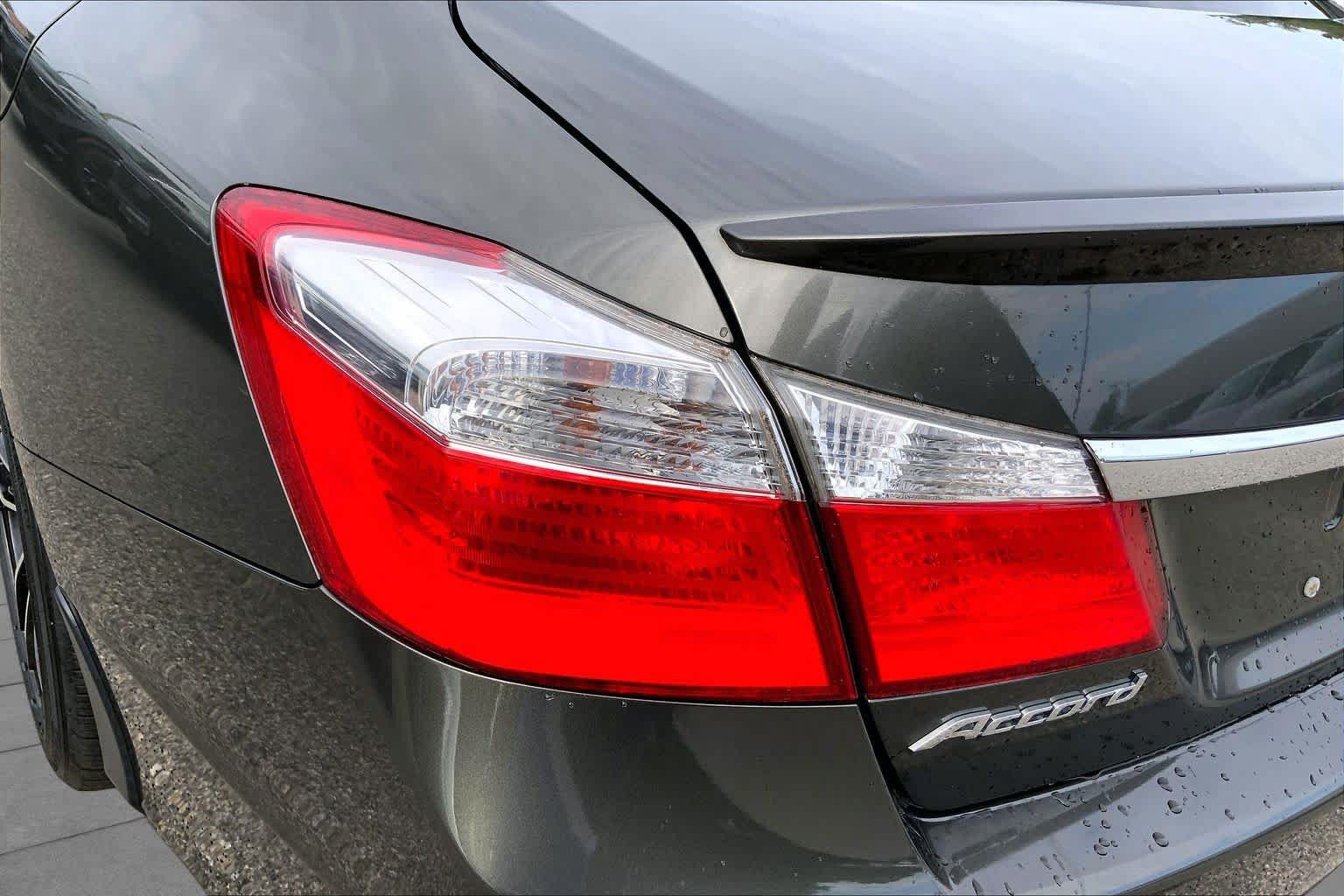 Used 2014 Honda Accord Sport image 28