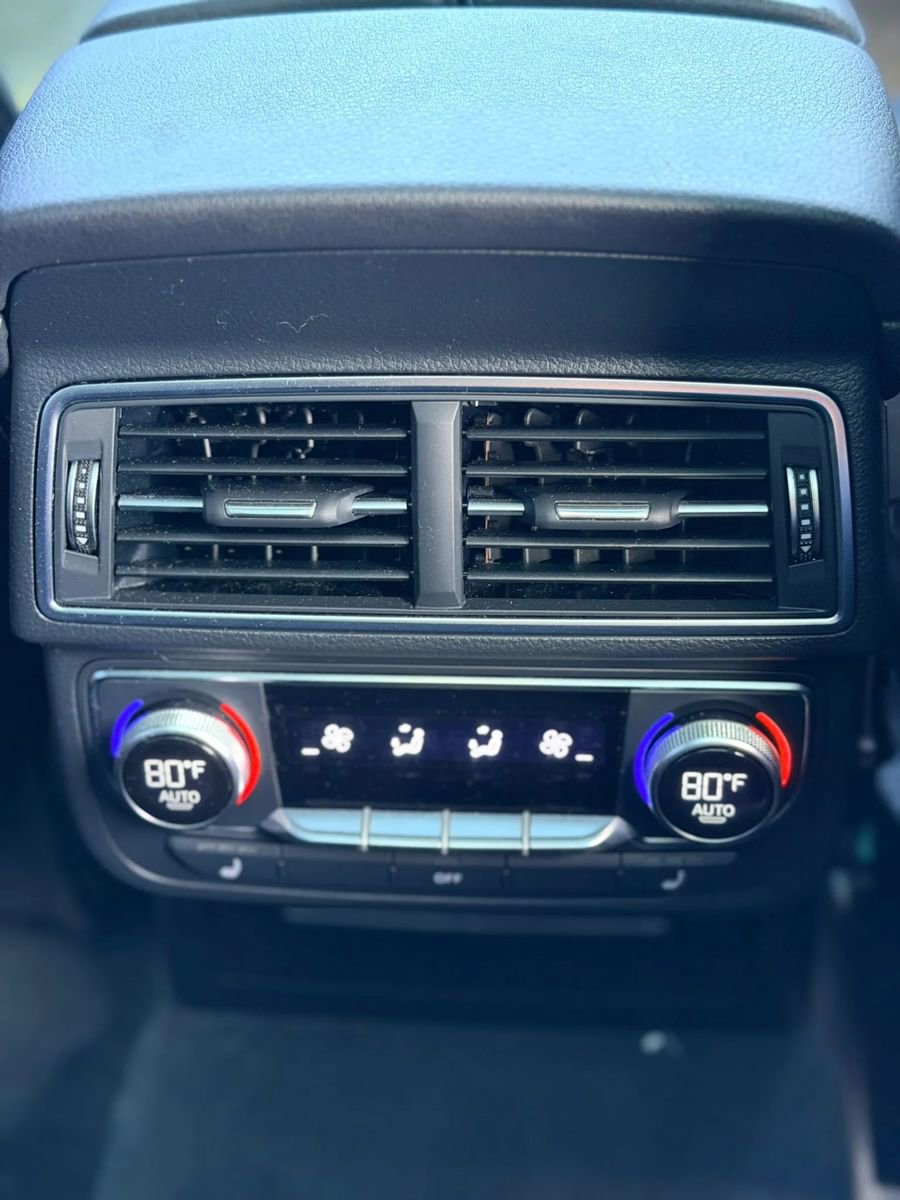 Used 2017 Audi Q7 3.0T Premium Plus w/ Premium Plus Package image 19