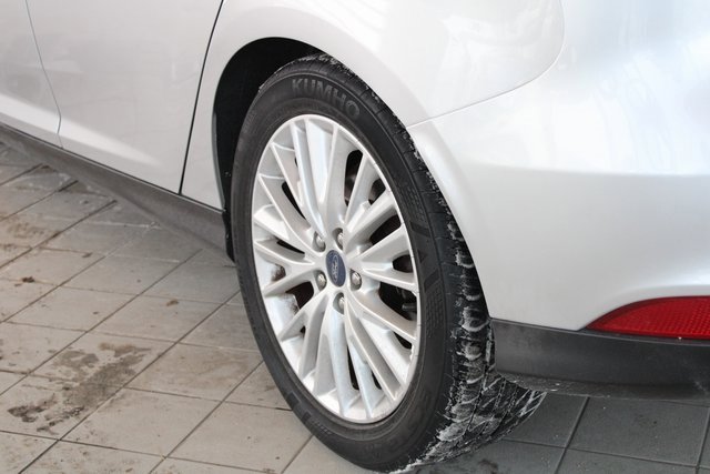 Used 2018 Ford Focus Titanium image 25