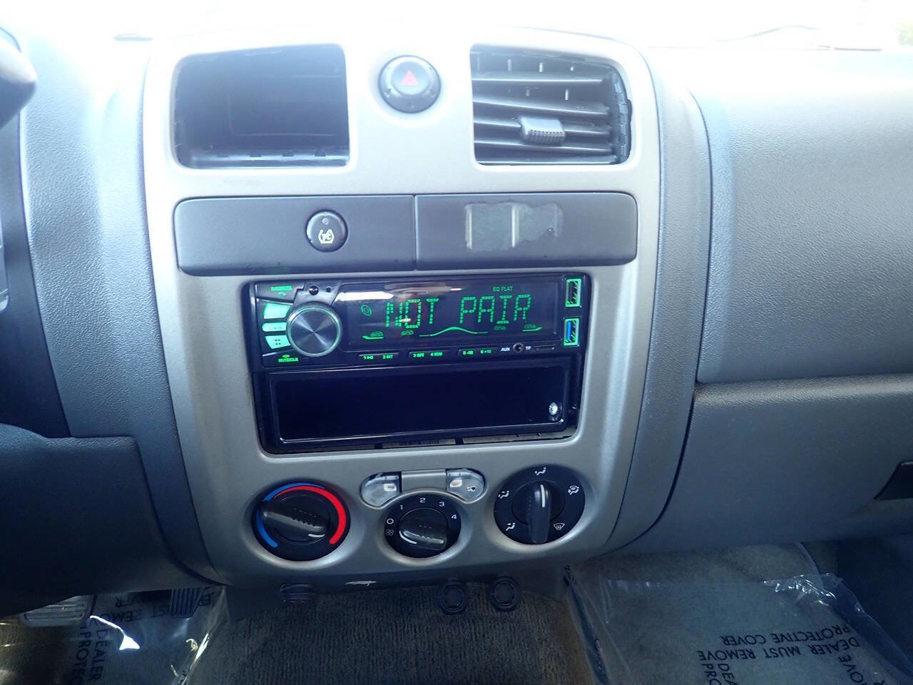 Used 2004 Chevrolet Colorado LS w/ Power Convenience Package image 5