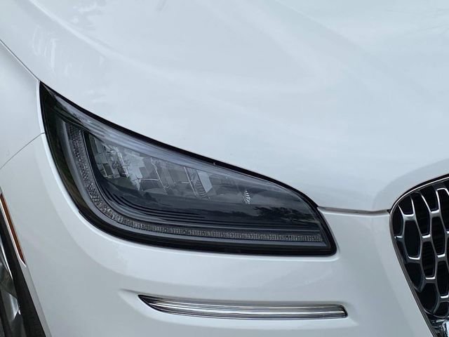 Used 2022 Lincoln Corsair FWD w/ Premium Package image 4