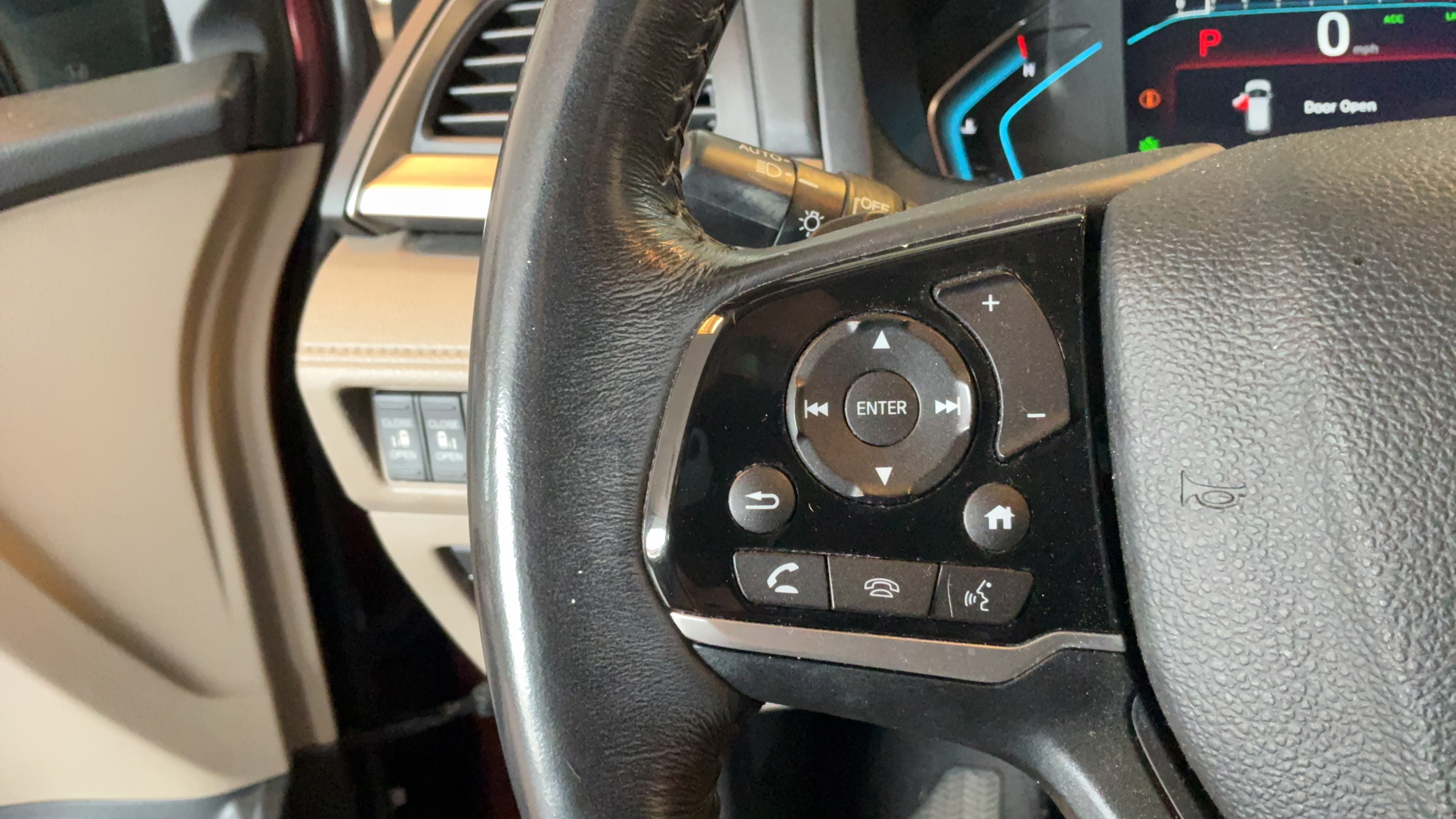 Used 2018 Honda Odyssey EX-L image 15