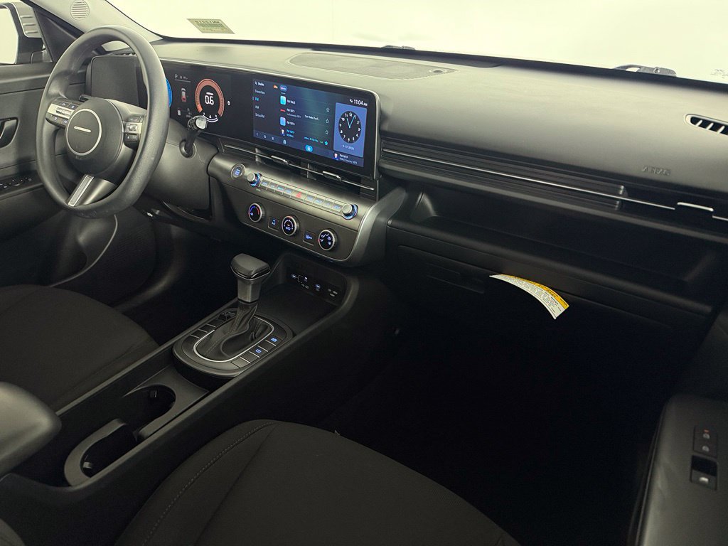 Used 2026 Hyundai Kona SE FWD image 15
