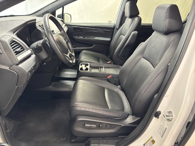 Used 2023 Honda Odyssey Sport image 10