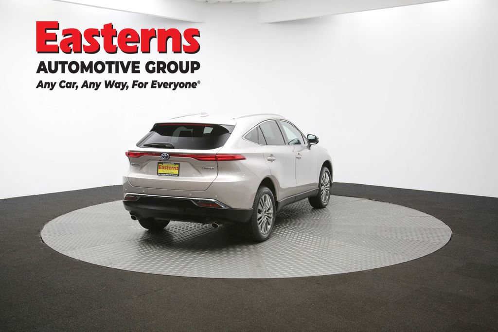 Used 2023 Toyota Venza Limited image 35