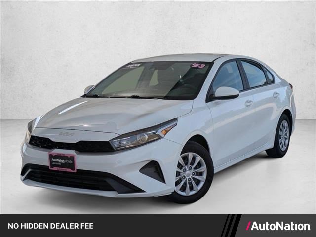 Used 2023 Kia Forte LX FWD image 1