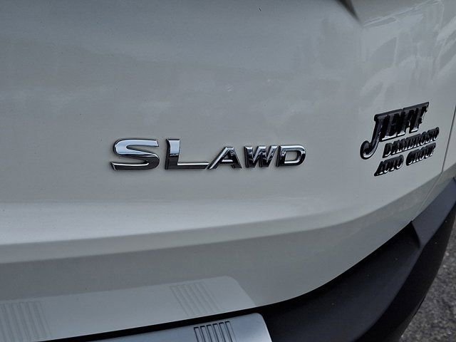Used 2023 Nissan Rogue SL w/ SL Premium Package AWD/4WD image 37