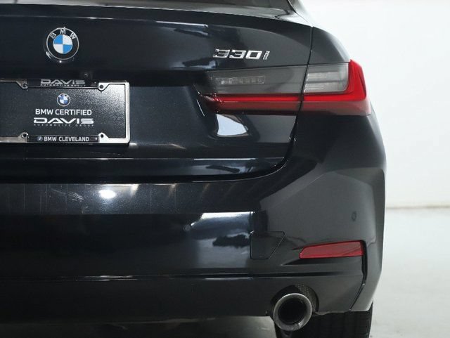 Used 2023 BMW 330i xDrive Sedan w/ Premium Package AWD/4WD image 45