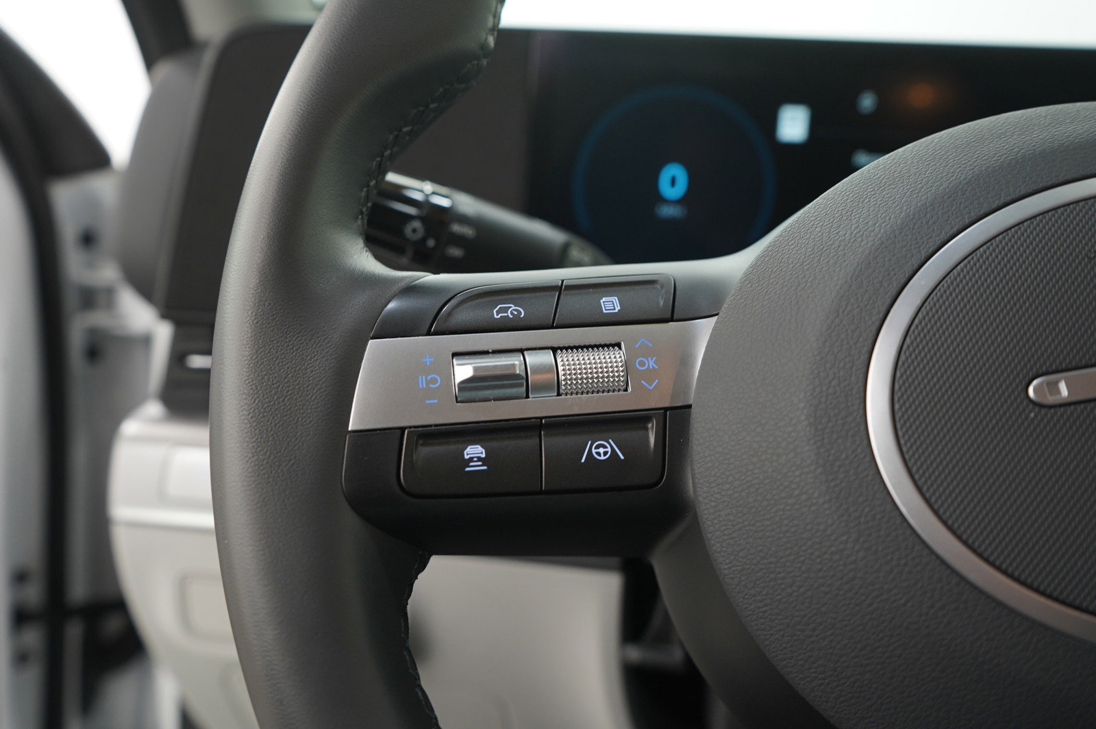 Certified 2024 Hyundai Kona SEL FWD image 23