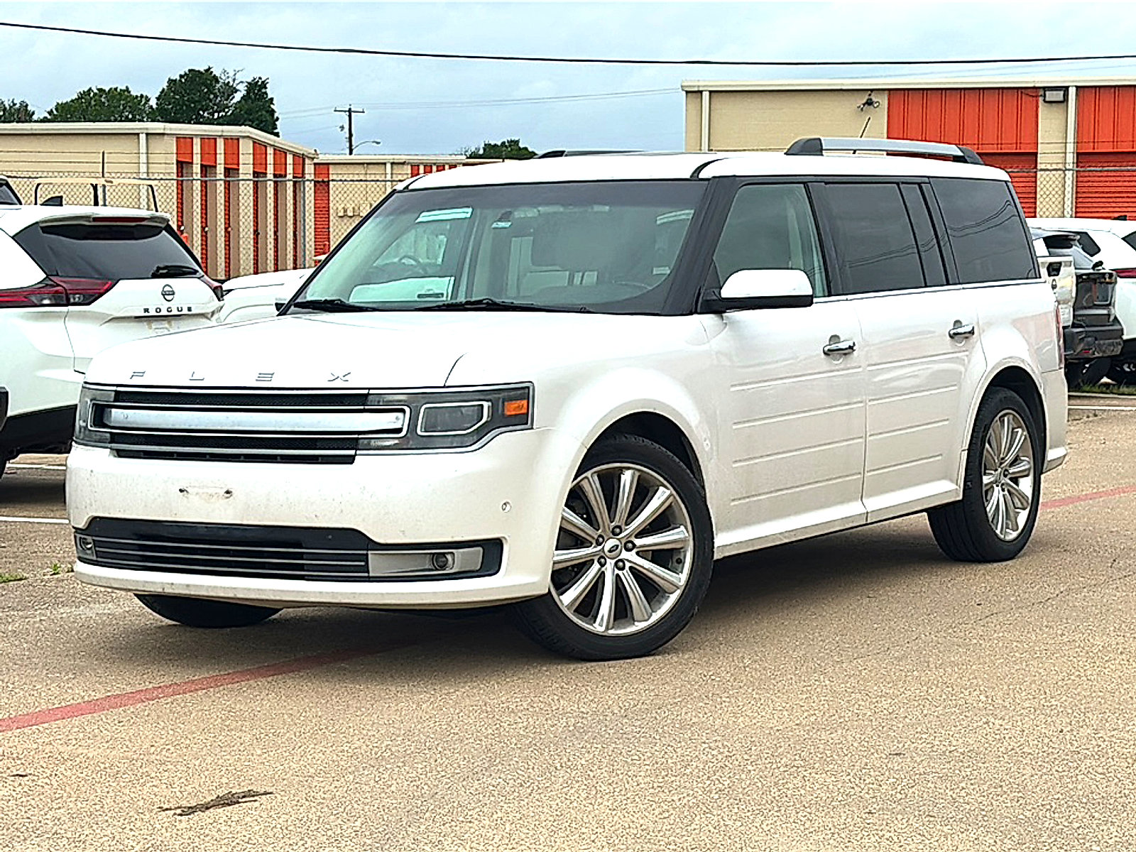 Used 2014 Ford Flex Limited w/ Equipment Group 301A image 2